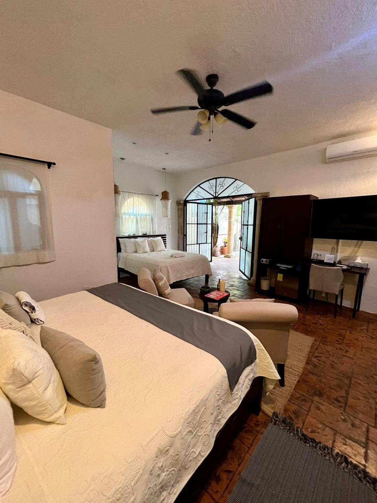 Casa Dos Lirios Hotel Boutique 메리다 외부 사진